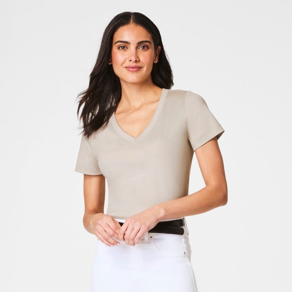 Spanx 100% Cotton V-neck Tee Boxy Short Sleeve T-shirt Size Medium